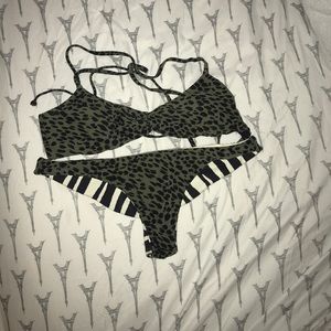 billabong Bikini set
